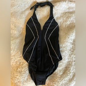 SEAFOLLY- Deep V Maillot, classic black bathing suit